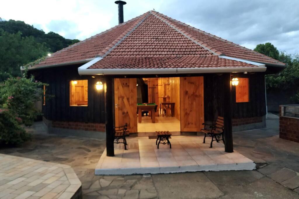 Galpao Rustico No Vale Dos Vinhedos Villa Bento Gonçalves Exteriör bild